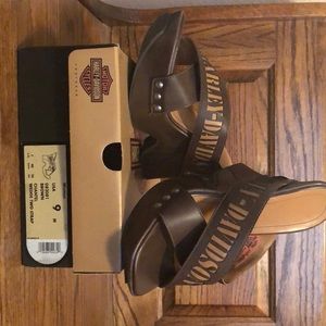 HARLEY DAVIDSON CHANTEL WEDGE TWO STRAP - Size 9